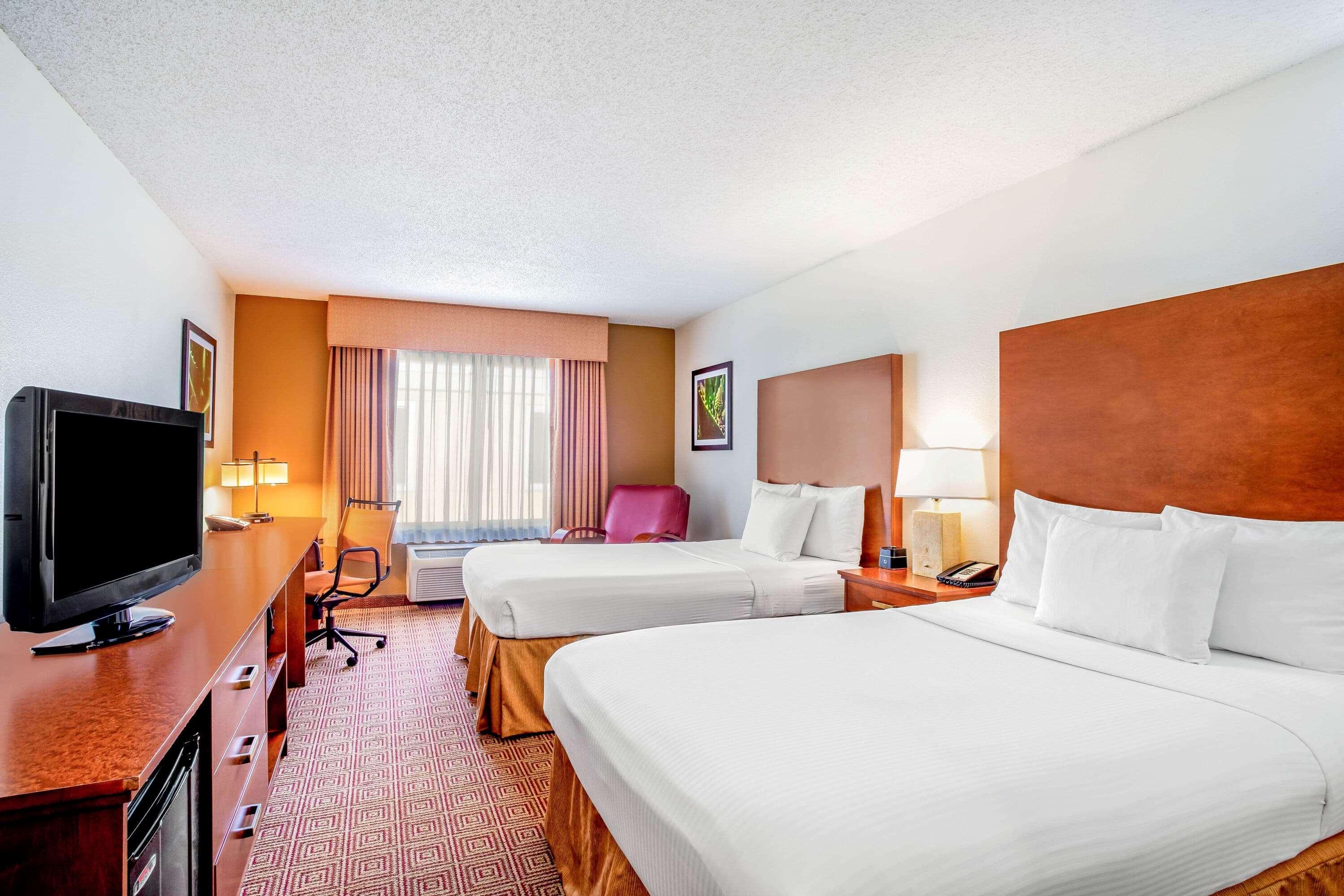 La Quinta By Wyndham Danbury Hotel Eksteriør billede