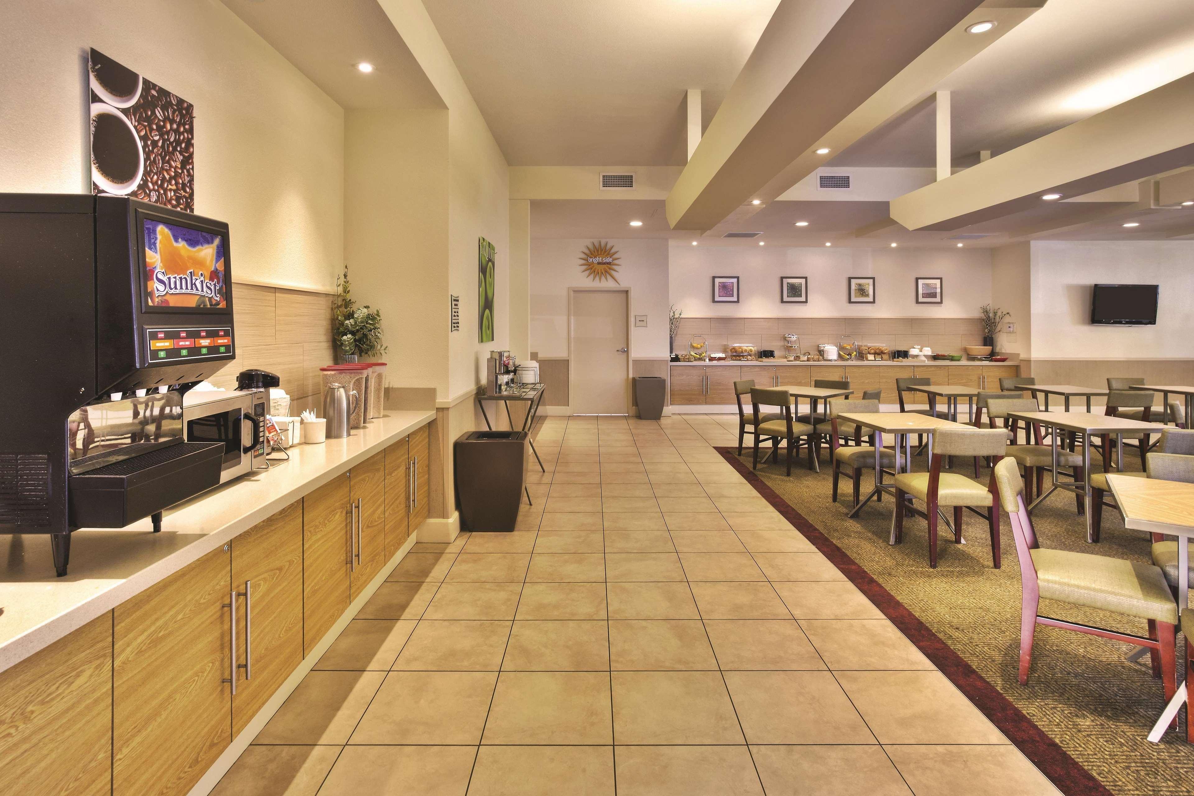 La Quinta By Wyndham Danbury Hotel Eksteriør billede